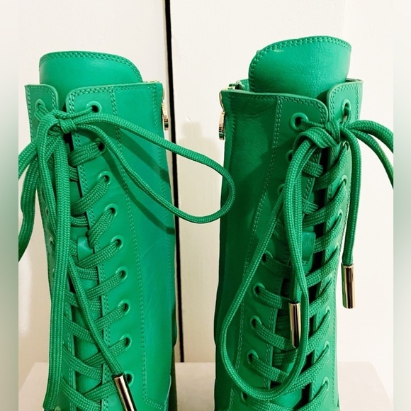 New Jimmy Choo x Sailor Moon Jupiter Lace Up Boots - Picture 8 of 13